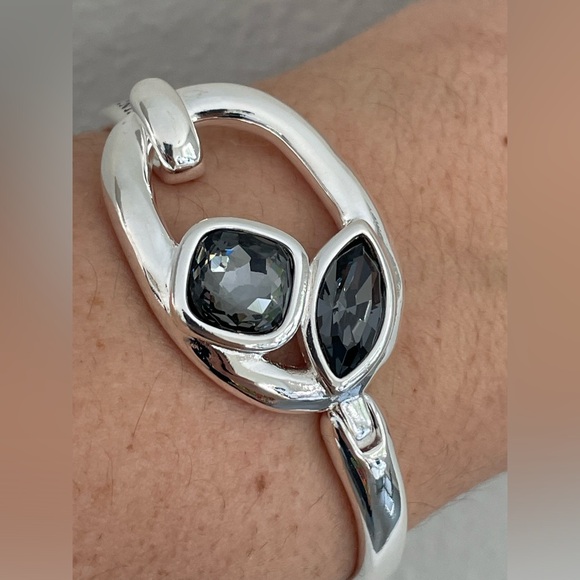 UNO de 50 Bracelet •TOGETHER •Size M -•Silver with Swarovski Crystals - Picture 13 of 15